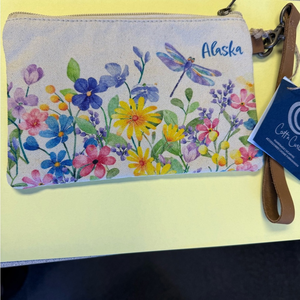 Cottn Curls Alaska Floral Canvas Wristlet Pouch